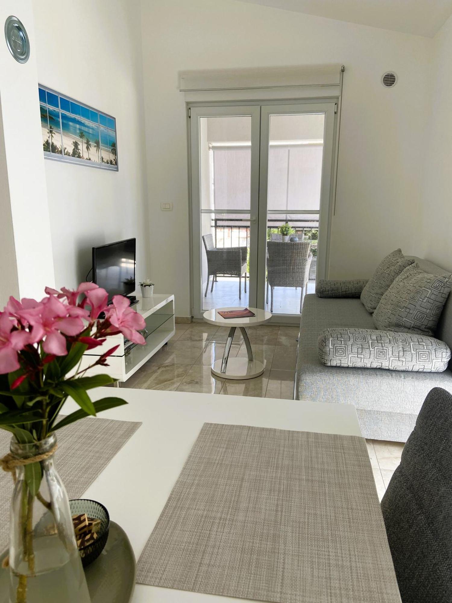 Apartmani Villa Adriatic วีร์ ภายนอก รูปภาพ